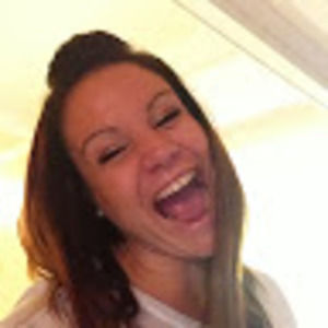 Meet your Posher, Adrienne